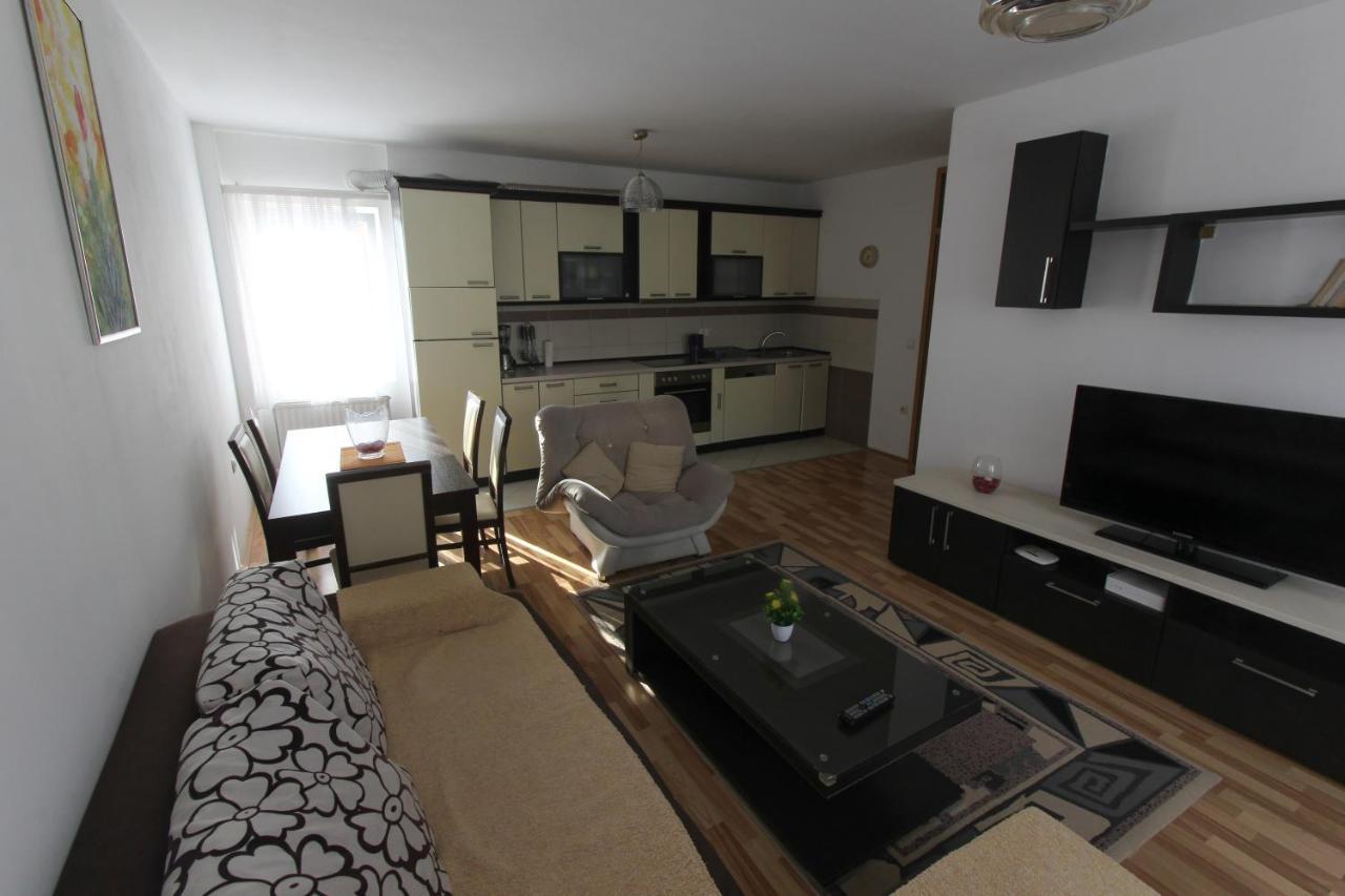 Kasumi Apartment Πρίστινα Εξωτερικό φωτογραφία