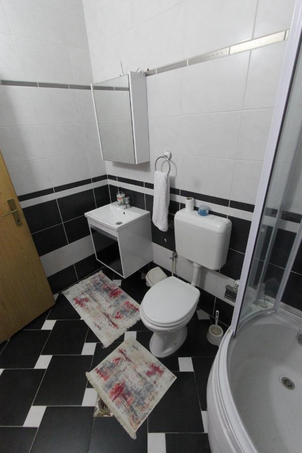 Kasumi Apartment Πρίστινα Εξωτερικό φωτογραφία